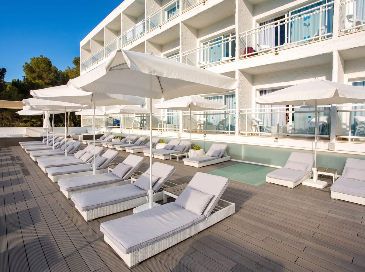 Grupotel Ibiza Beach Resort — photo 3 of 4